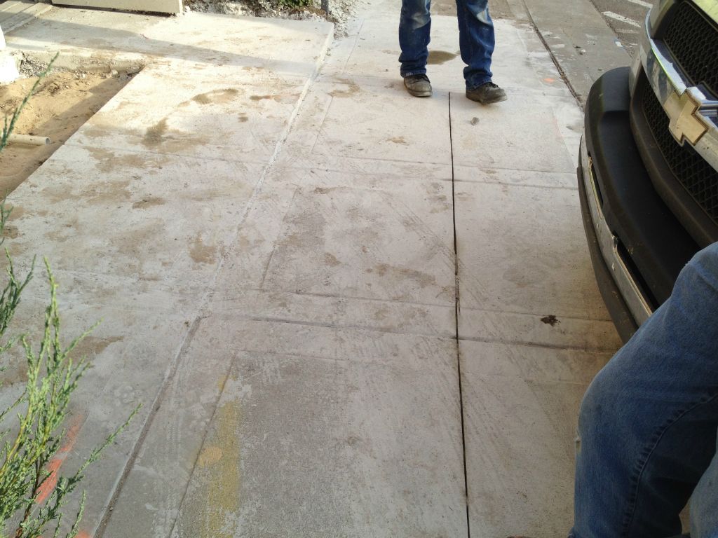 TRASH ENCLOSURE TO BE MODIFIED