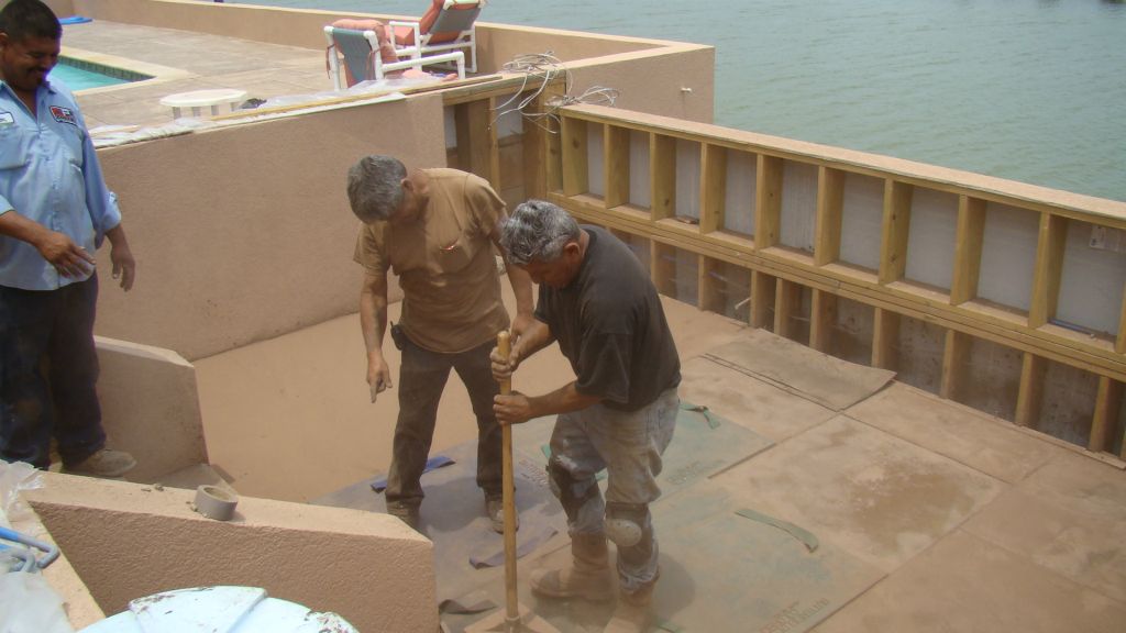 OUTDOOR KITCHEN DESIGN BUILD by E B SMITH